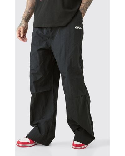 BoohooMAN Tall Oversized Ofcl Parachute Trousers - Black