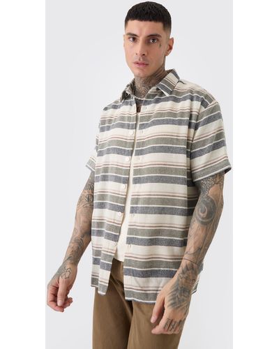 BoohooMAN Tall Short Sleeve Oversized Textured Stripe Shirt In Stone - Grau