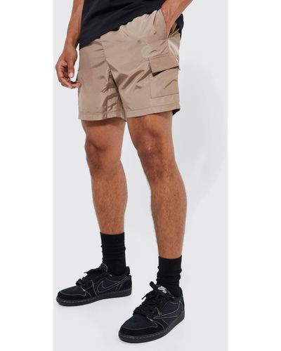 BoohooMAN Cargo-Shorts mit elastischem Bund - Mehrfarbig