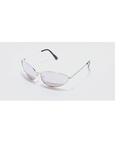 BoohooMAN Angled Metal Sunglasses With Silver Lens In Silver - Weiß
