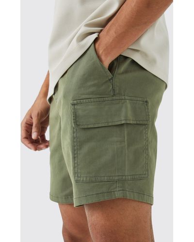 BoohooMAN Slim Fit Cargo Shorts - Green