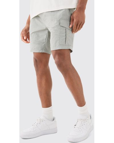 BoohooMAN Slim Fit Elastic Waist Cargo Shorts - Weiß