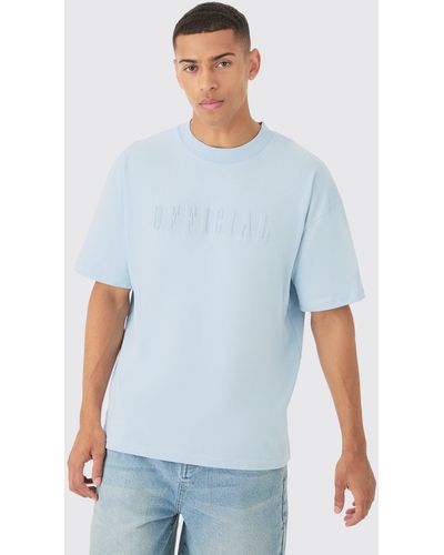 BoohooMAN Oversized Extended Neck Official Embossed T-shirt - Blau