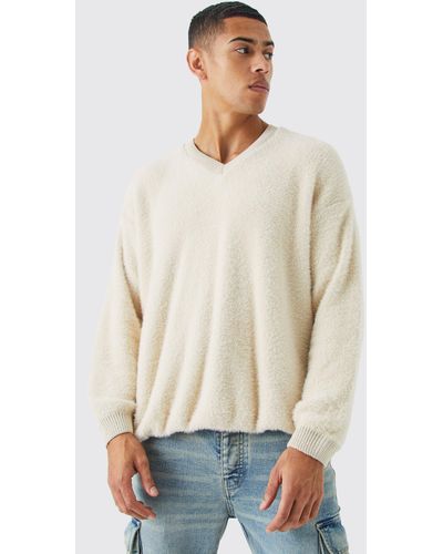 BoohooMAN Fluffy Contrast V Neck Boxy Sweater - White