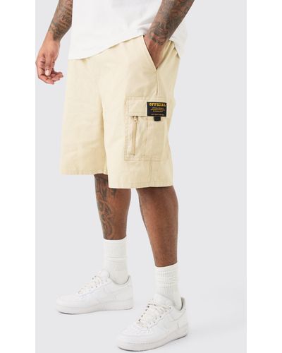 BoohooMAN Plus Fixed Waist Twill Relaxed Cargo Zip Detail Tab Short - Natural