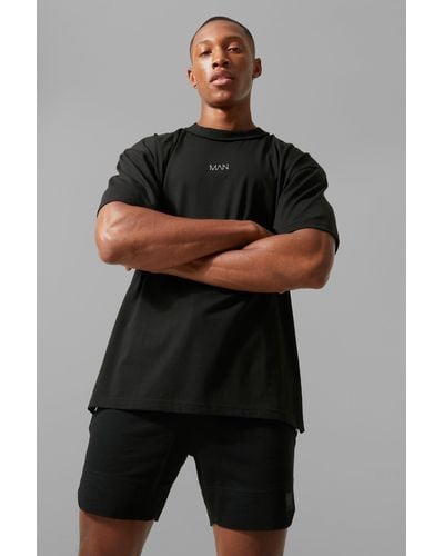 BoohooMAN Man Active Gym Oversized T-shirt With Seam Detail - Black