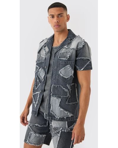 BoohooMAN Distressed Patchwork Revere Denim Shirt In Charcoal - Grau