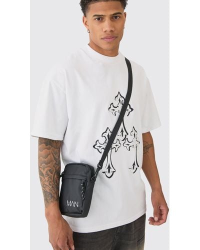 BoohooMAN Man Dash Basic Messenger Bag In Black - White