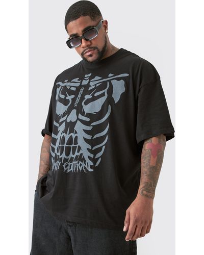 Boohoo Plus Skeleton Graphic T-shirt In Black