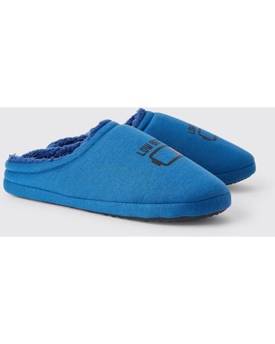 BoohooMAN Low Battery Print Slippers - Blue