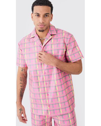 BoohooMAN Short Sleeve Oversized Flannel Pu Shirt - Pink