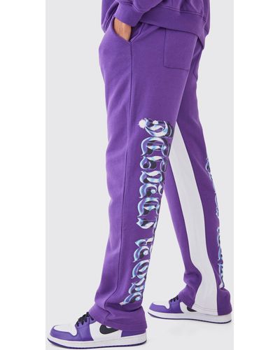 BoohooMAN Relaxed Back Leg Chrome Graphic Gusset Joggers - Purple