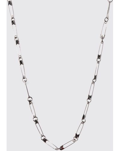 BoohooMAN Safety Pin Chain Necklace In Gunmetal - Blau