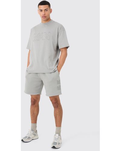BoohooMAN Boxy Man Distressed T-shirt & Shorts Set - Grey