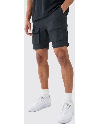 BoohooMAN Elastic Waist Multi Cargo Pocket Shorts - Blue