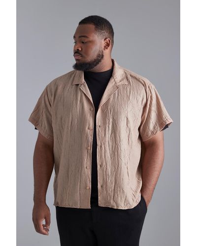 Boohoo Plus Short Sleeve Boxy Revere Crinkle Shirt - Natural