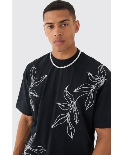 BoohooMAN Oversized Boxy Extended Neck Floral Line Embroidered T-shirt - Black