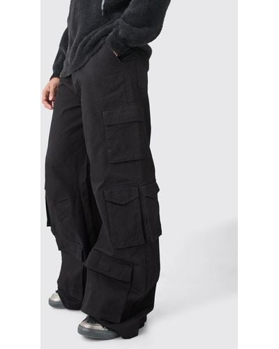 BoohooMAN Extreme Baggy Rigid Multi Cargo Pocket Pants - Black