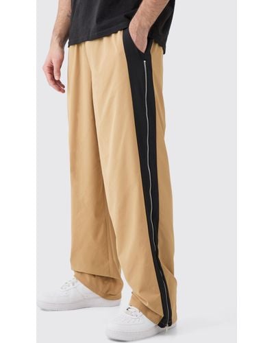 BoohooMAN Technical Stretch Zip Gusset Wide Leg Trousers - Natural