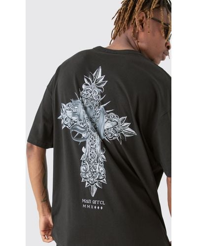 BoohooMAN Tall Metallic Cross T-shirt In Black - Schwarz