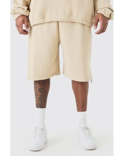 BoohooMAN Plus Edition Oversized Heavyweight Zip Hem Shorts - Natural