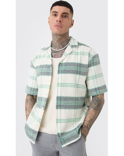 BoohooMAN Tall Short Sleeve Drop Revere Textured Check Shirt In Stone - Green