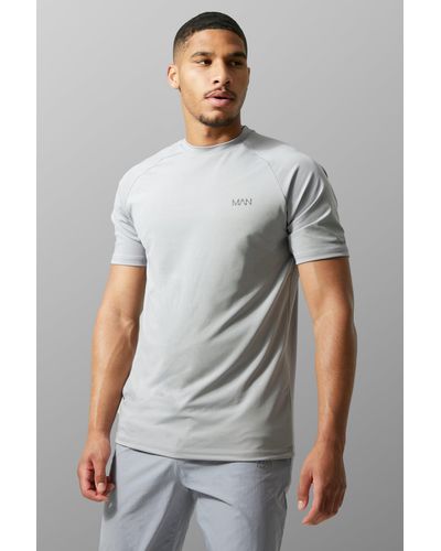 BoohooMAN Tall Man Active Gym Raglan T-shirt - Grey