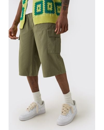BoohooMAN Tall Elastic Waist Khaki Relaxed Fit Longer Length Cargo Shorts - Green