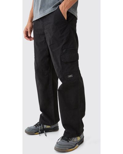 BoohooMAN Fixed Waist Cargo Zip Trousers With Woven Tab - Black