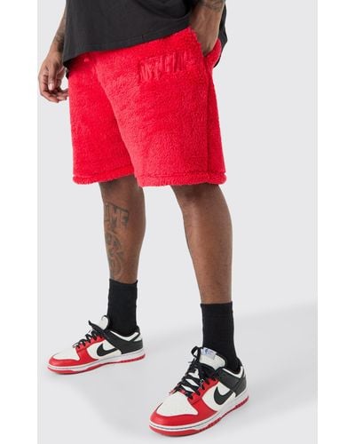 BoohooMAN Plus Loose Mid Length Borg Shorts - Red