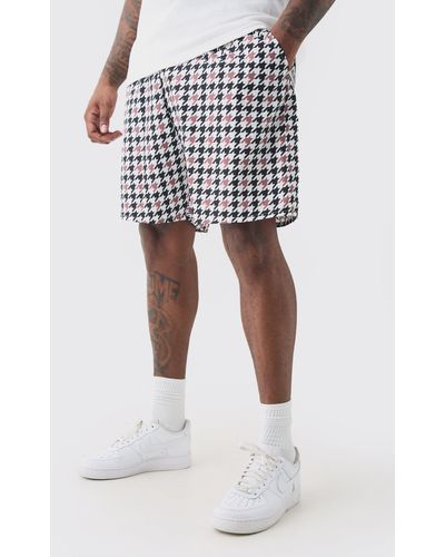 BoohooMAN Plus Houndstooth Flanneled Printed Trunkss - White