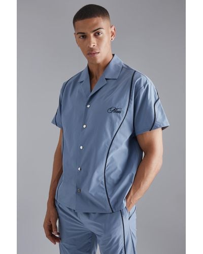 BoohooMAN Boxy Smart Piping Embroidered Shirt - Blue