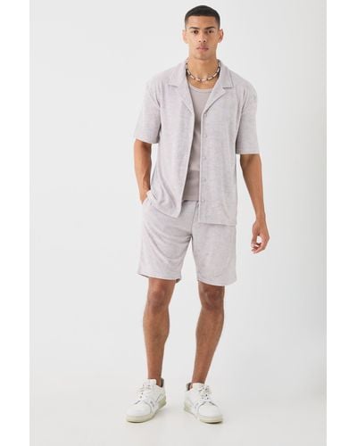 BoohooMAN Drop Revere Towelling Embroidered Shirt And Short Set - Grau