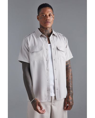 BoohooMAN Short Sleeve Utility Twill Shirt & Pintuck Trouser Set - Grey