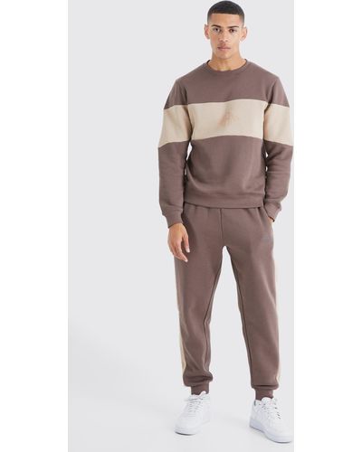 BoohooMAN Man Slim-Fit Colorblock Sweatshirt-Trainingsanzug - Braun