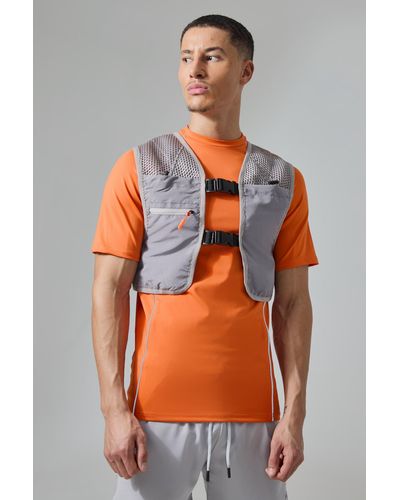 BoohooMAN Man Active Hydration Vest - Orange