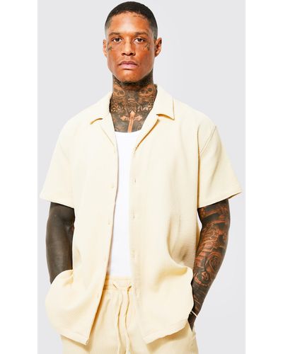 BoohooMAN Short Sleeve Revere Oversized Pleated Shirt - Natural
