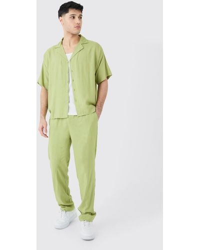 BoohooMAN Plain Viscose Boxy Shirt And Trouser - Green