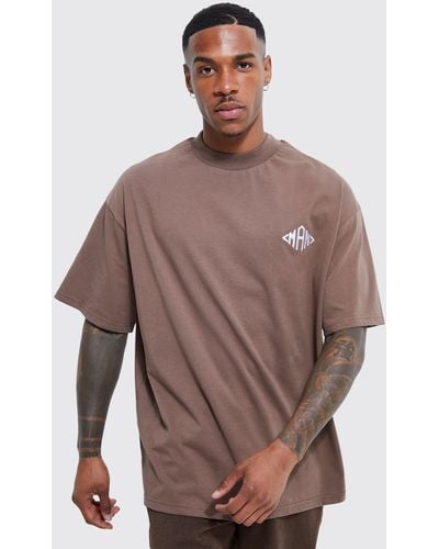 BoohooMAN Man Oversized Extended Neck T-shirt - Brown