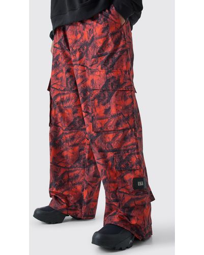 BoohooMAN Plus Elasticated Waist Camo Cargo Trousers - Red