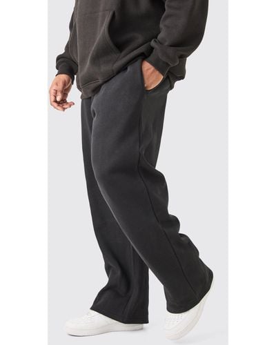 BoohooMAN Plus Basic Relaxed Fit Jogger In Black