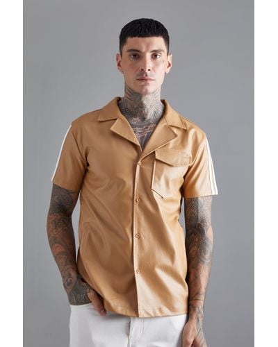 BoohooMAN Short Sleeve Dropped Revere Tape Detail Shirt - Brown