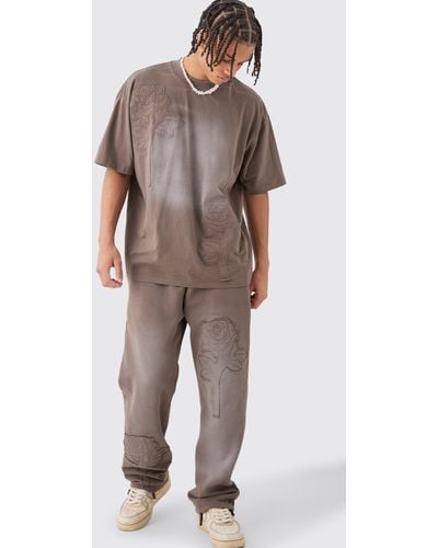 BoohooMAN Oversized Heavyweight Extended Neck Rose Embroided Tracksuit - Brown
