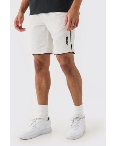 BoohooMAN Piped Runner Short - White