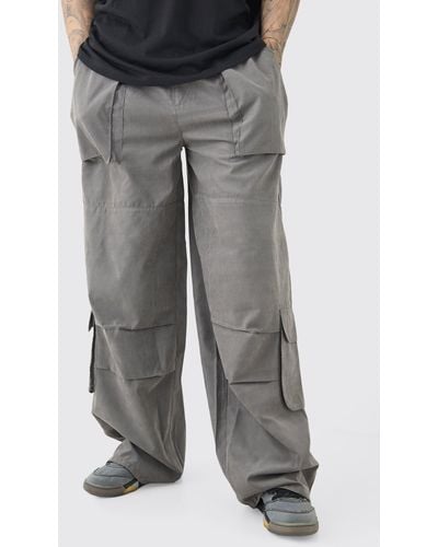 BoohooMAN Tall Elasticated Waist Oversized Peached Cargo Trousers - Grey
