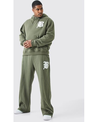 BoohooMAN Plus B Badge Stacked Gusset Hooded Tracksuit - Grün