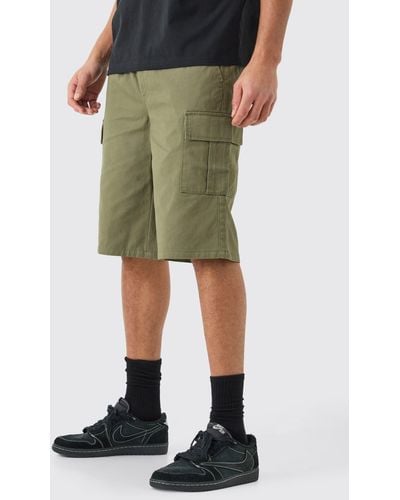 BoohooMAN Elastic Waist Khaki Relaxed Fit Longer Length Cargo Shorts - Grün