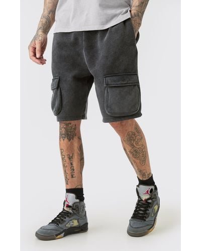 BoohooMAN Tall Loose Fit Washed Cargo Jersey Short In Black - Schwarz