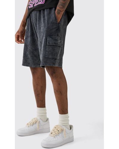 BoohooMAN Tall Washed Relaxed Jersey Cargo Shorts - Black