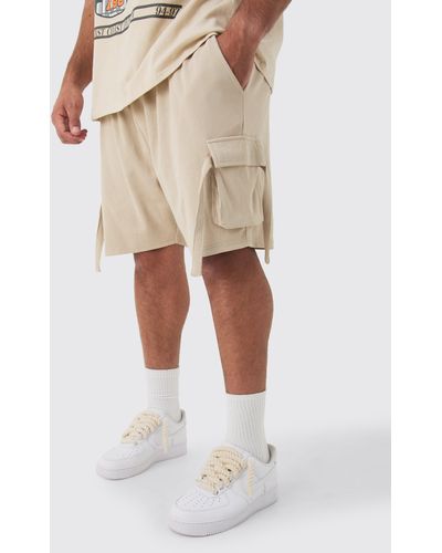 BoohooMAN Plus Ribbed Relaxed Cargo Short In Taupe - Natural